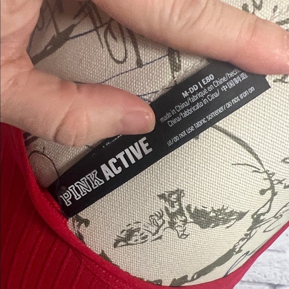 PINK Victoria's Secret Red Crop Top - Picture 3 of 9